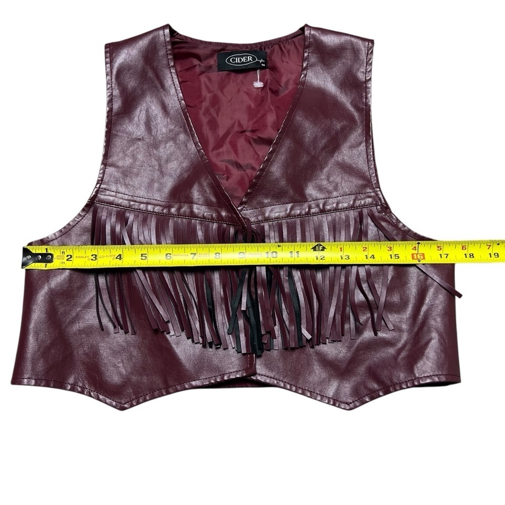 Cider Faux Leather Fringe Vest Maroon Western Women’s Size Medium - Picture 5 of 5